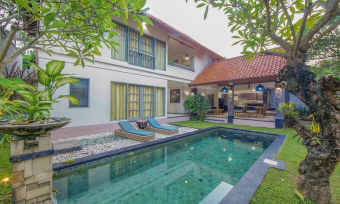 Sanur Villa | Dampati Villas