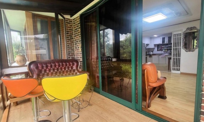 Changpyeong Casa | Damyang Chinguwa Doldamgil Pension