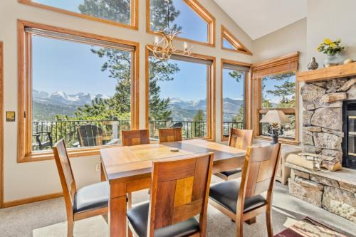 Windcliff Estates Casa | Dances With Wolves Condominium 3 Bedroom condo