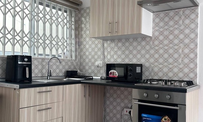 Kweiman Casa | Danfa - 1 Bed - 1 Bath - Pet Friendly - Parking