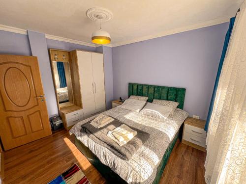 Bajram Curri Apartamento | Dani Apartments, Albanian Alps, Tropoje