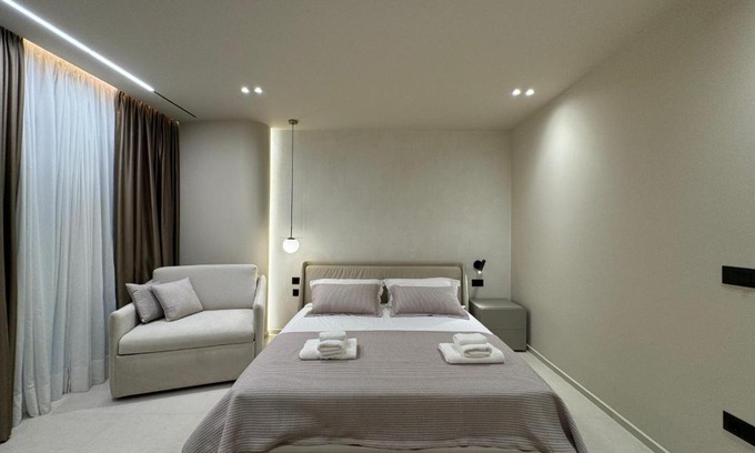 Vlore Hotel | Dani Deluxe Rooms