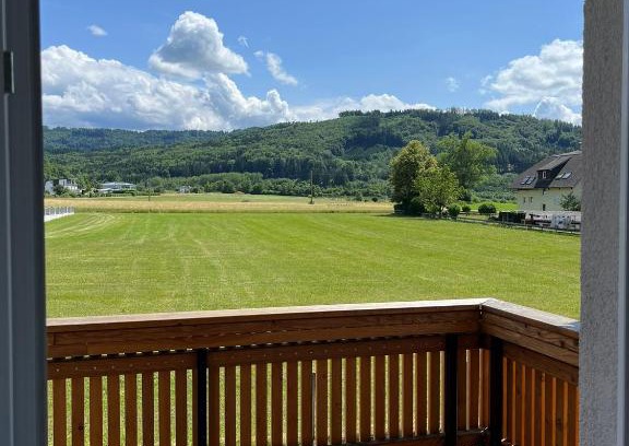 Schoerfling am Attersee Apartamento | Danner Familien-Ferienwohnungen Schörfling am Attersee