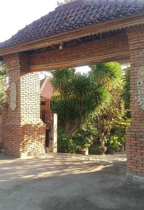 Hu'u Casa | Dannyjuljolhomestay