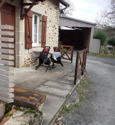 Azerables Casa | DANS LA MAISON D'A COTE