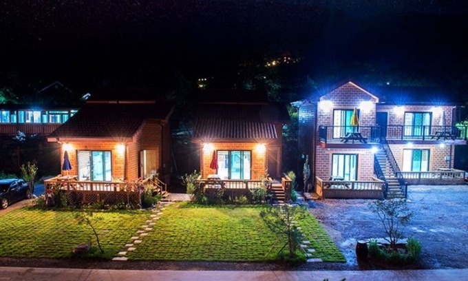Danyang Casa | Danyang Sosunam Hwangto Mauel Pension