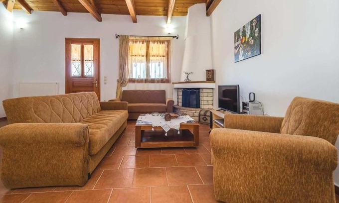 Riglia Villa | Daphne Aghios Nikolaos Peloponnese