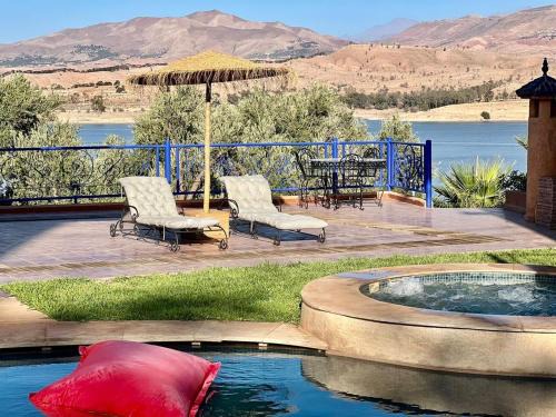 Aguergour Casa | Dar NFis Suites et chambres de luxe dans un havre de paix vue paradisiaque au bord du lac