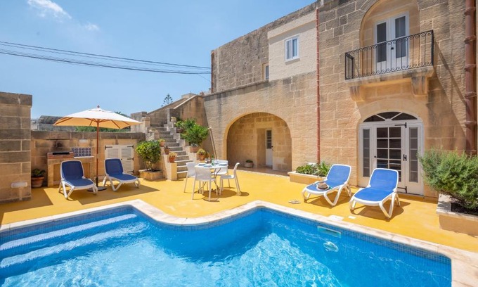 Gharb Casa | Dar ta' Betta Farmhouse with private pool