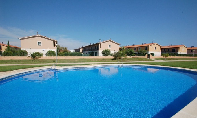 Mas Pinell Chalet De Esquí | Daró 3D 37 - Aire, piscina y a 150m de la playa