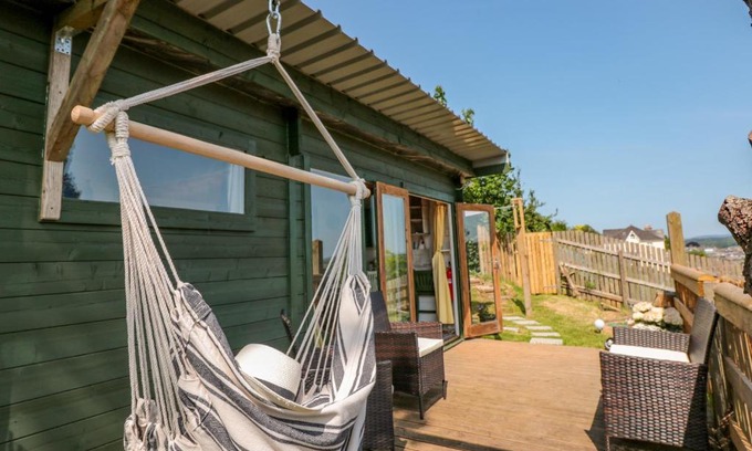 Totnes Casa | Dart View Hideout