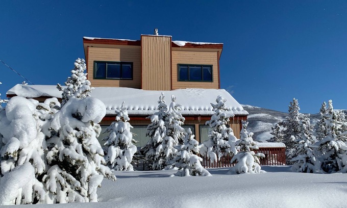 Dillon Casa | Das Ski Haus - Un retiro de montaña