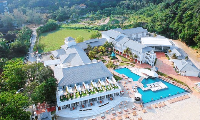 Pantai Tengah Hotel | Dash Resort Langkawi