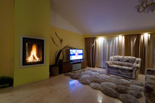 Maskavas Forstate Apartamento | Daugava rrlux Penthouse with fireplace and free parking