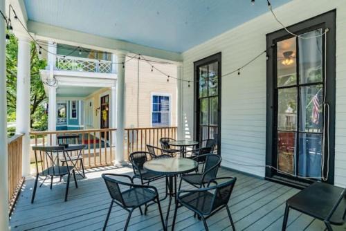 Mobile Apartamento | Dauphin District Darling #3-Downtown, Restaurants