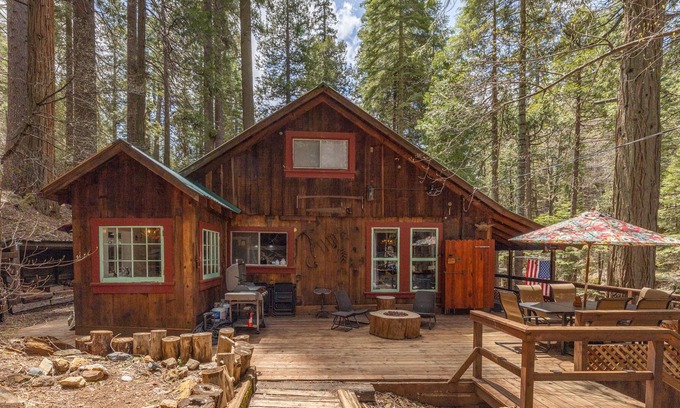 Sugar Pine Cabina | Davis Family Cabin
