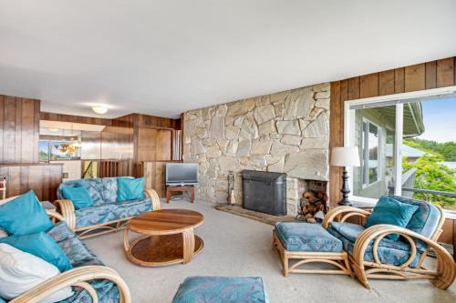 Lopez Island Casa | Davis House on the Bay