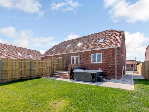Mablethorpe and Sutton Casa | Dawson Park 3 - Uk12662