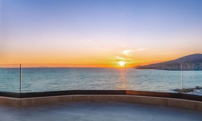 Sarande Hotel | Day LUX Premium Apartments