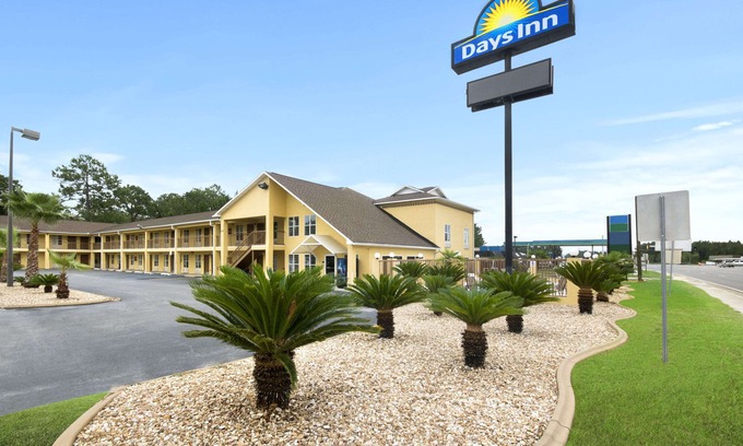 Alma Hotel | Days Inn by Wyndham Alma