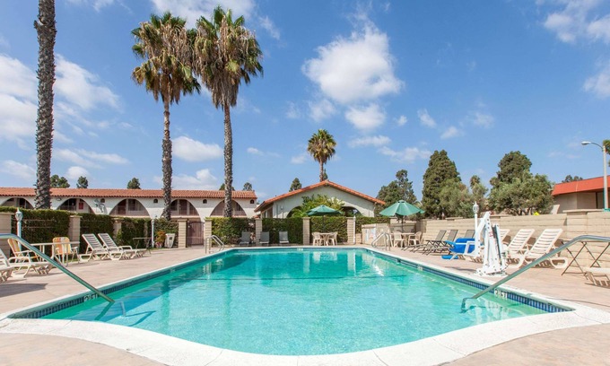Camarillo Hotel | Days Inn by Wyndham Camarillo - Ventura