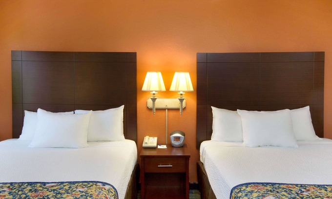 Fremont Hotel | Days Inn by Wyndham Fremont