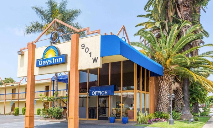 Inglewood Hotel | Days Inn by Wyndham Los Angeles LAX/VeniceBch/Marina DelRay