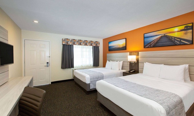 Munras Avenue Hotel | Days Inn by Wyndham Monterey-Fisherman's Wharf Aquarium