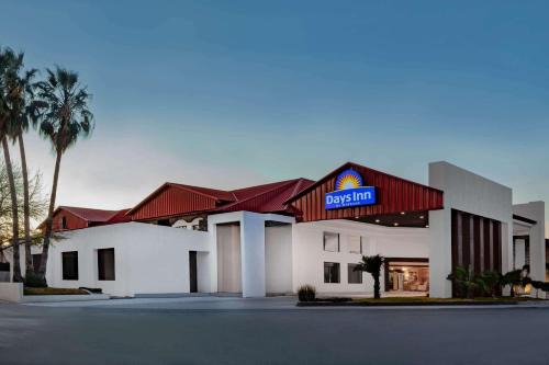 Piedras Negras Hotel | Days Inn by Wyndham Piedras Negras