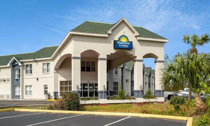 Panama City Hotel | Days Inn by Wyndham Panama City