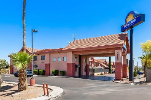 Tucson Hotel | Days Inn by Wyndham Tucson Airport