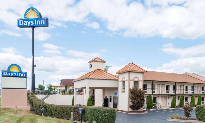 Lexington Hotel | Days Inn Lexington SE Hamburg