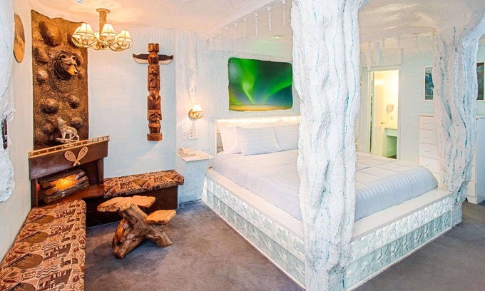 Terre Haute Hotel | Days Inn & Suites by Wyndham Terre Haute