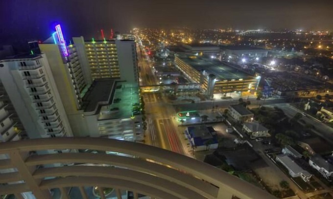 Brush - Stewarts Complejo | Daytona Beach, FL: condominio de 1 dormitorio con playa, piscinas en el resort, WiFi y más