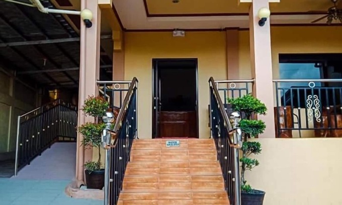 Cogon Casa | Dayview Tourist Home