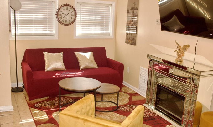 Shaw Apartamento | DC Dwtn Apt. w/ Modern Interior