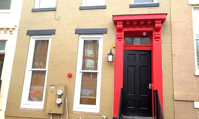 Shaw Hostal | DC International Hostel
