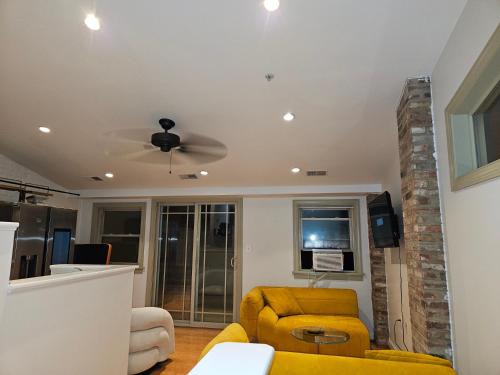 Dupont Circle Cama Y Desayuno | Dc Play House Bed and Breakfast