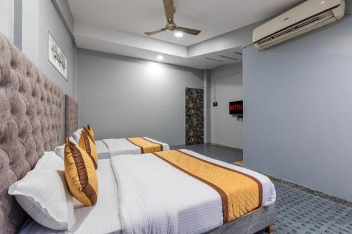 Lokhandwala Complex Casa | De Classico Hotel -Lokhandwala