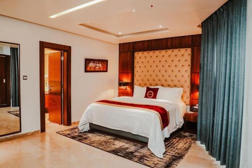 South West Hotel | De Fairmount Plaza Near Delhi Airport