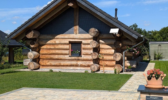 Kraase Cabina | Log Cabins Naturstammhaus - Ferienhaus Rügen 16 - Feriendorf Tollensesee