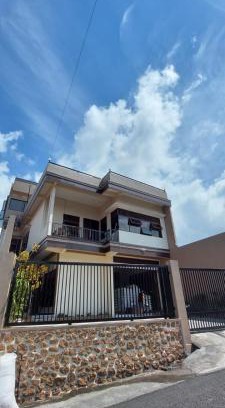 Sidomulyo Casa | De Hwang