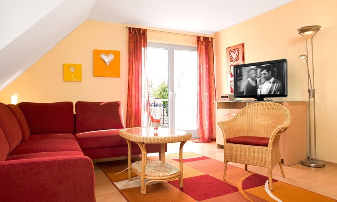 Am Schwarzen Busch Apartamento | Cosy attic apartment Meeresrauschen invites you to relax!