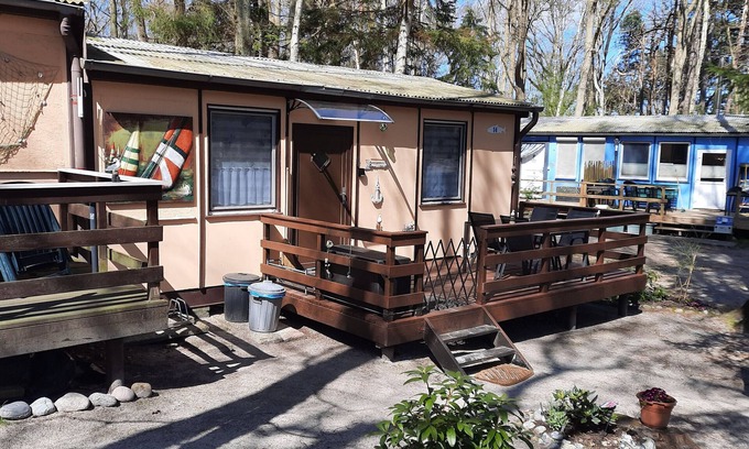 Bakenberg Casa | Casa de vacaciones 'Ferienhaus Rosi' con terraza privada, jardín compartido y Wi-Fi