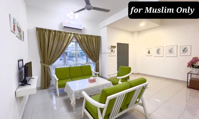Sepang Casa | De Qasturee KLIA@Kota Warisan homestay nearest to airport
