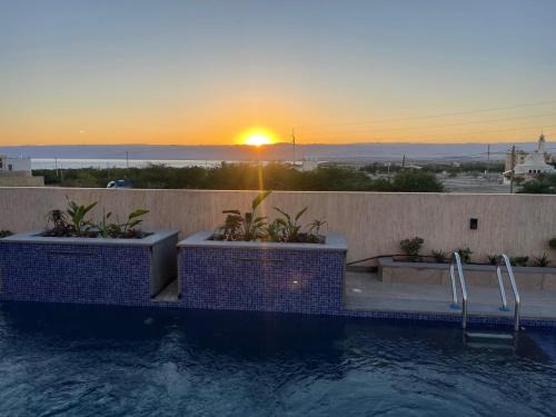 Sweimeh Apartamento | Deadsea Elite First floor shared swimming pool