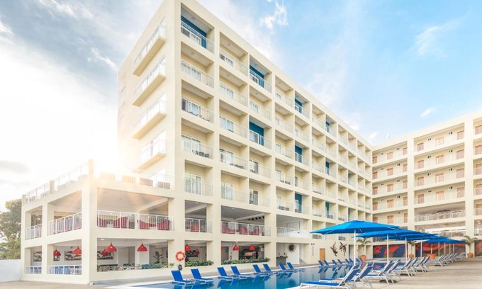 Rincón de Guayabitos Complejo | Decameron La Marina Guayabitos, Ramada All-Inclusive Resort
