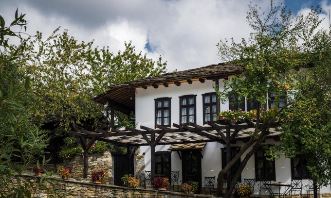 Slivek Casa | Dedovite Kashti