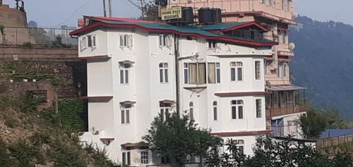 Shoghi Casa | Deep Jyoti Home Stay
