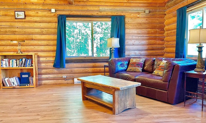 Boundary County Cabina | Deer Field